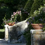 Château De Potelières
