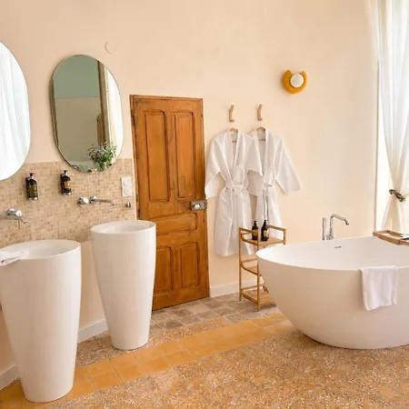 Chateau De 3*